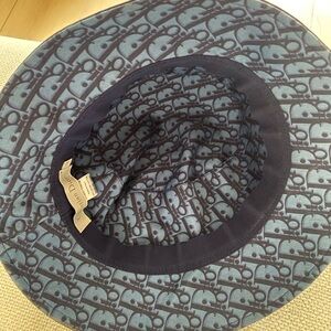 Dior oblique bucket Hat